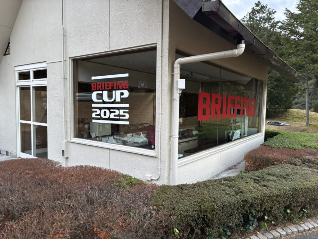 カッティングシート施工