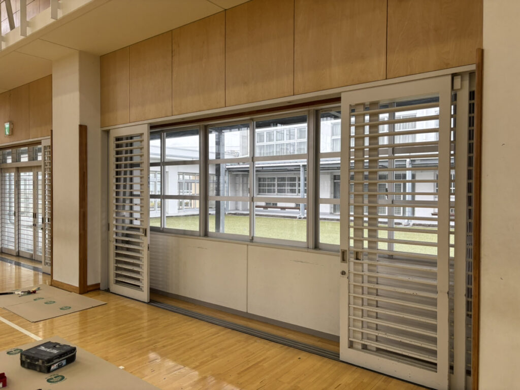 愛知県日進市の窓ガラスフィルム施工